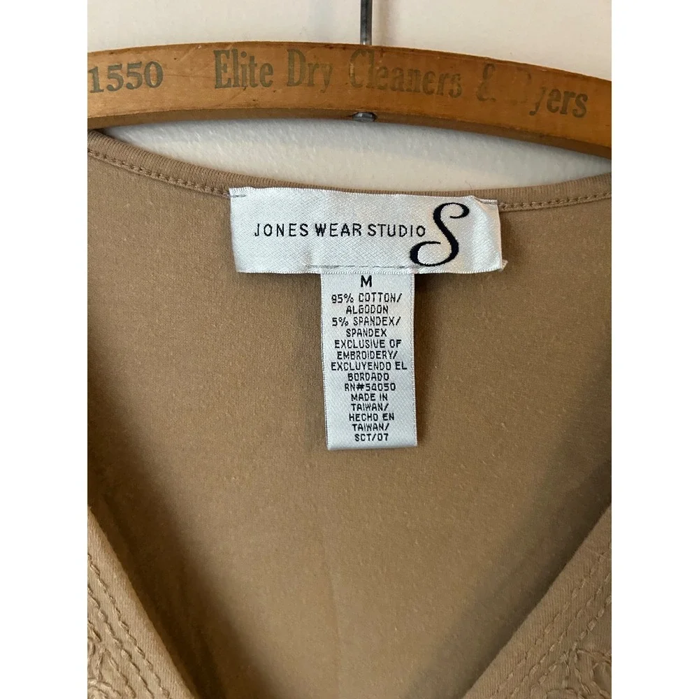 y2k Jones Wear Studio Beige‎ Embroidered V Neck Size M 90s Normcore Babydoll - Picture 4 of 8